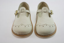 Load image into Gallery viewer, T-Bar Brogue (White)
