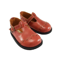 Load image into Gallery viewer, T-Bar Brogue (Red Brown)
