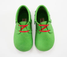 Load image into Gallery viewer, Simple Simon Tassel Boot (Green)
